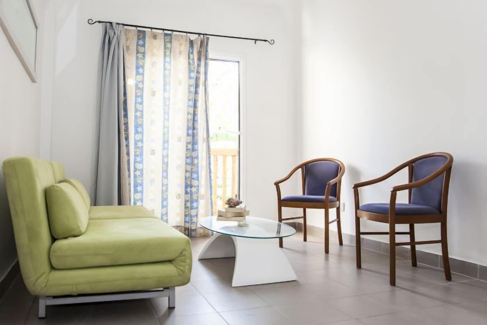 Alecos Hotel Apartments Paphos Bagian luar foto