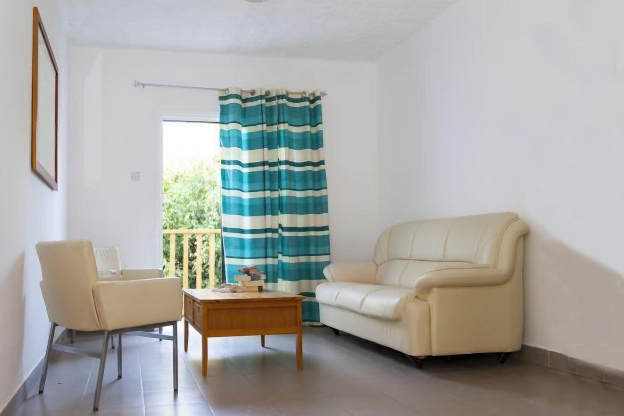 Alecos Hotel Apartments Paphos Bagian luar foto