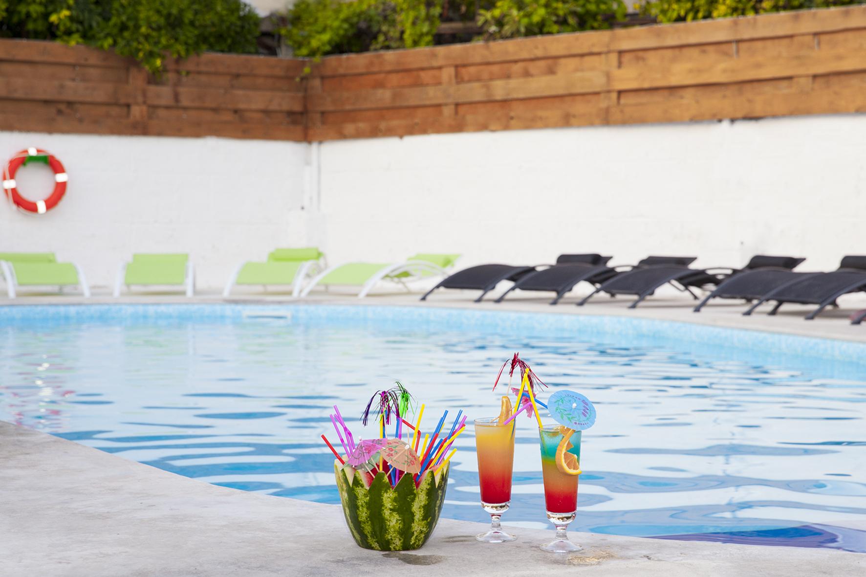 Alecos Hotel Apartments Paphos Bagian luar foto